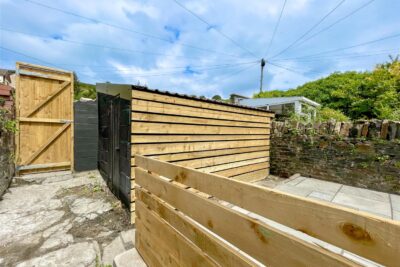 house - terraced for sale ynyswen road