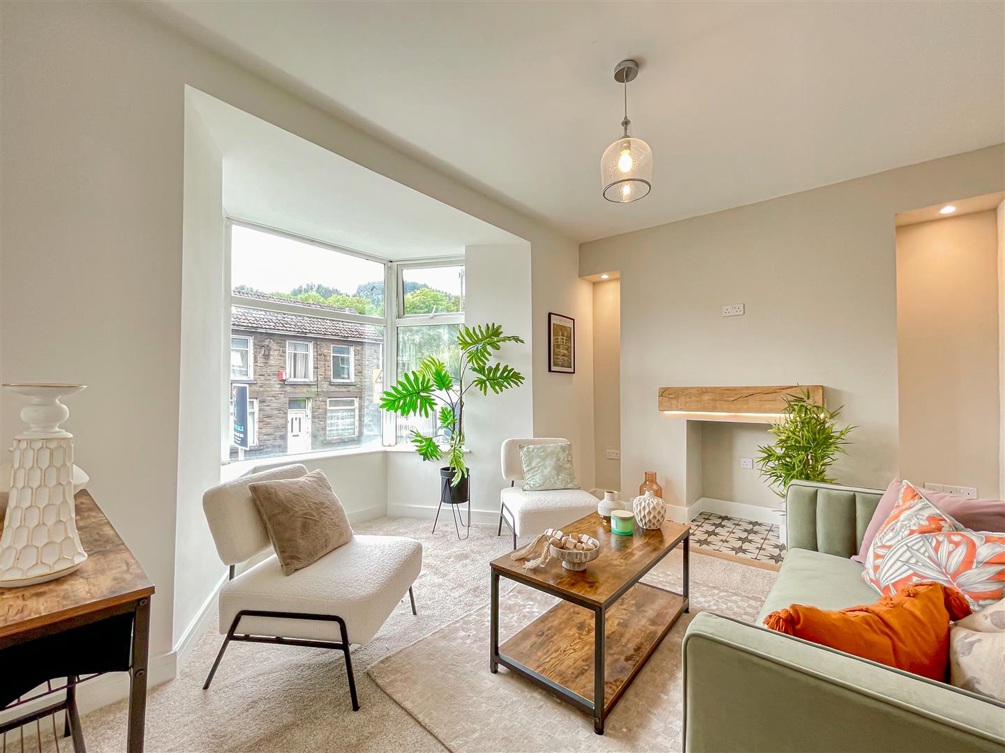 house - terraced for sale ynyswen road