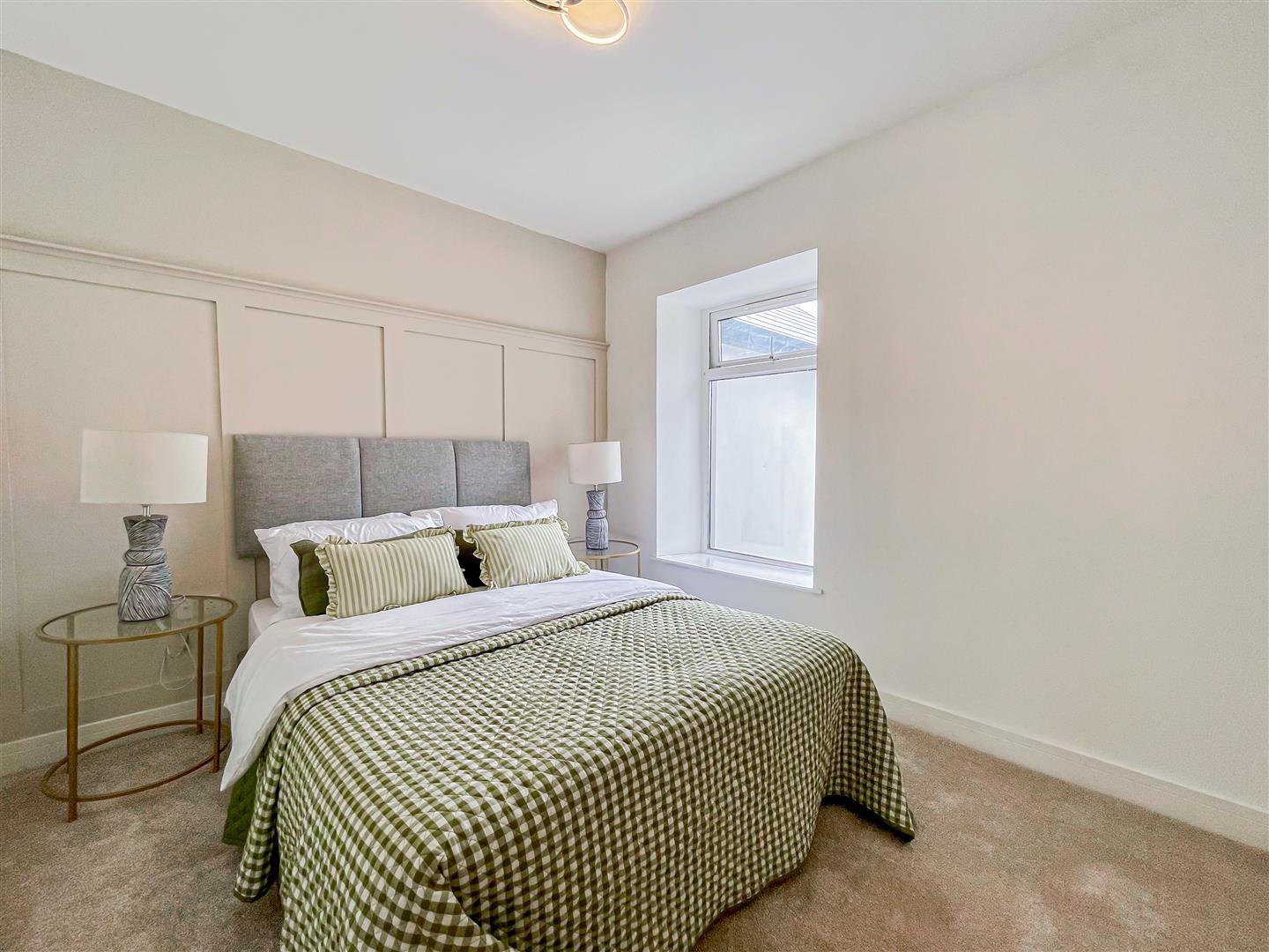 house - terraced for sale ynyswen road