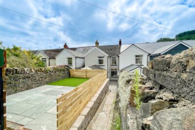 house - terraced for sale ynyswen road