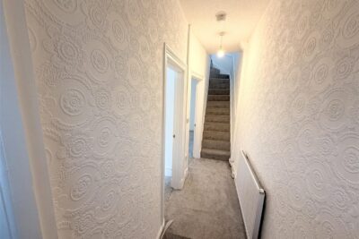 house - terraced for rent wern street