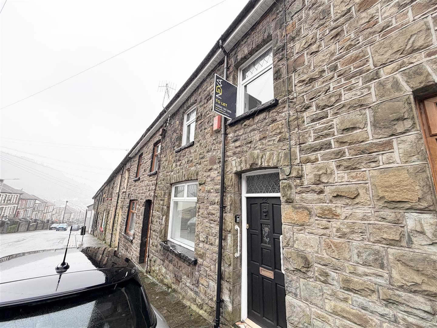 house - terraced for rent wern street