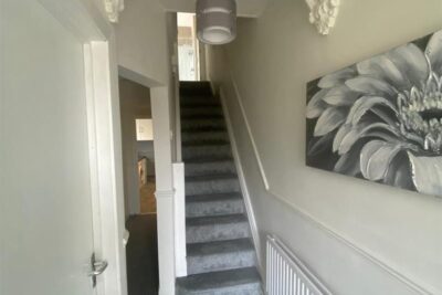 room for rent llantwit road