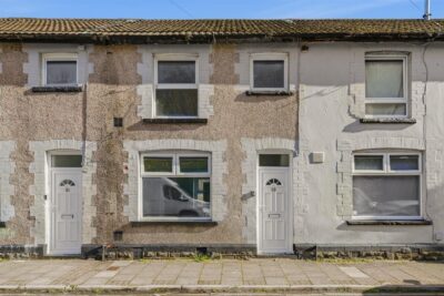 house - terraced for sale ty'r felin street