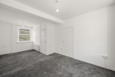 house - terraced for sale ty'r felin street