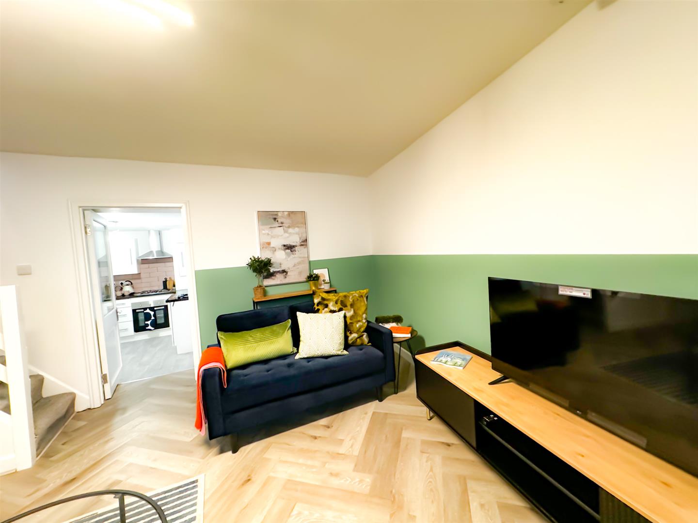 house - end terrace for rent windsor street