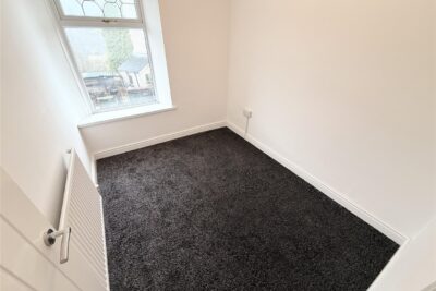 house - terraced for rent new street