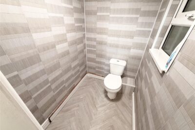 house - terraced for rent new street