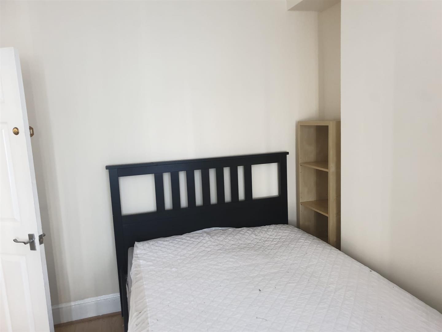 house - terraced for sale king street