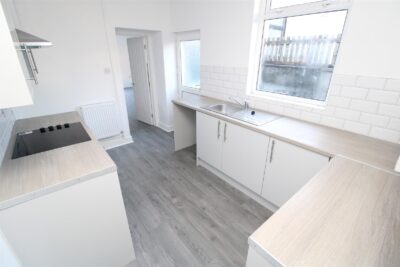 house - terraced for rent oak street