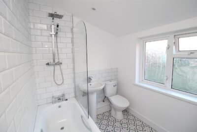 house - terraced for rent oak street