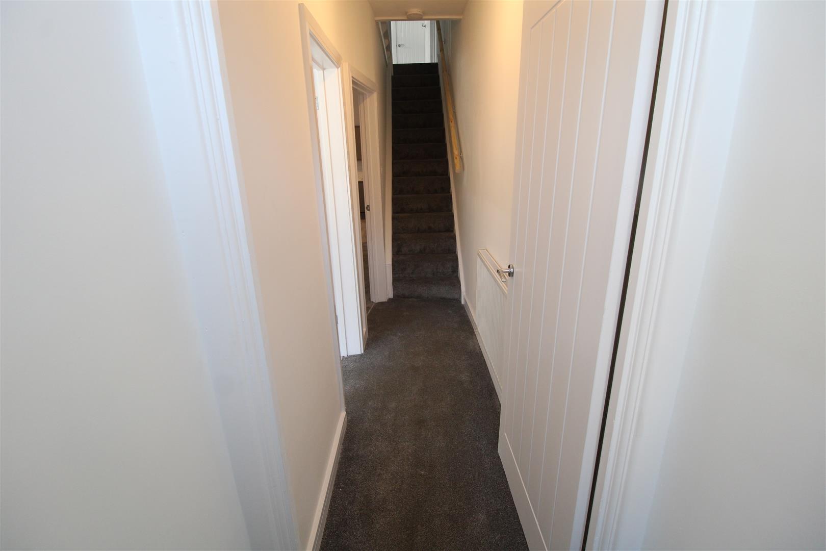 house - terraced for rent canning street