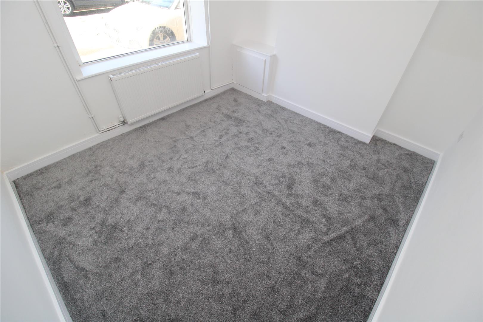 house - terraced for rent canning street