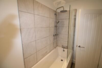 house - terraced for rent penygraig road