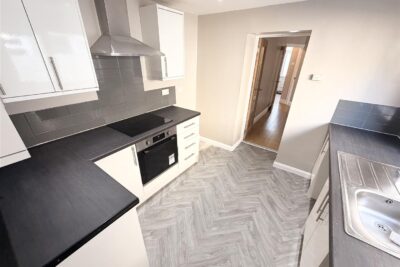 house - terraced for rent francis street