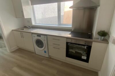 house - terraced for rent brook street