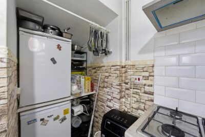 house for sale court street