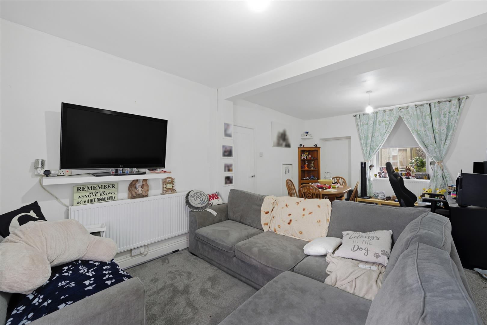 house for sale court street