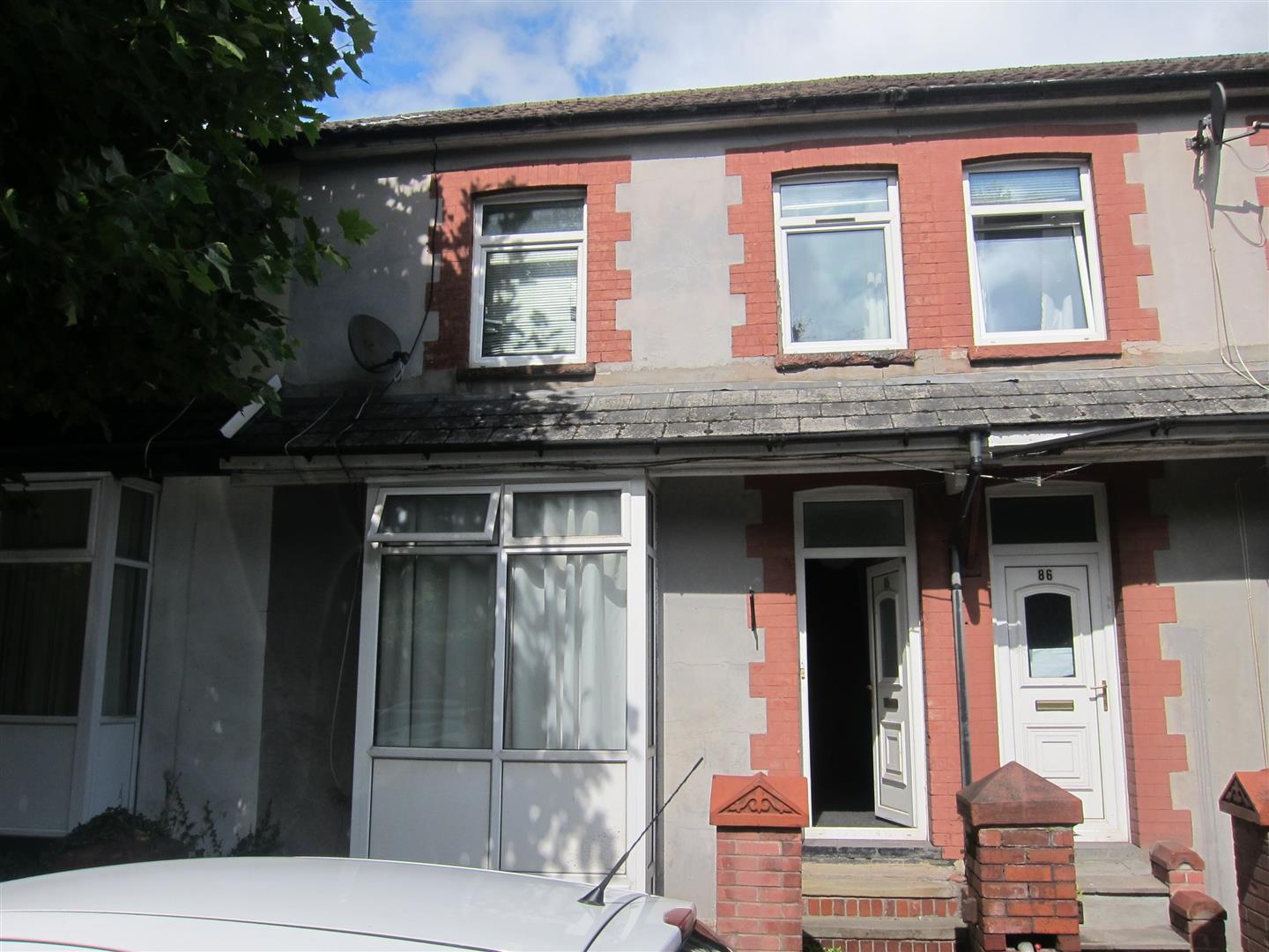 studio for rent broadway