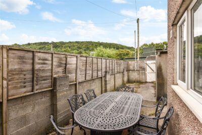 house - end terrace for sale meadow street