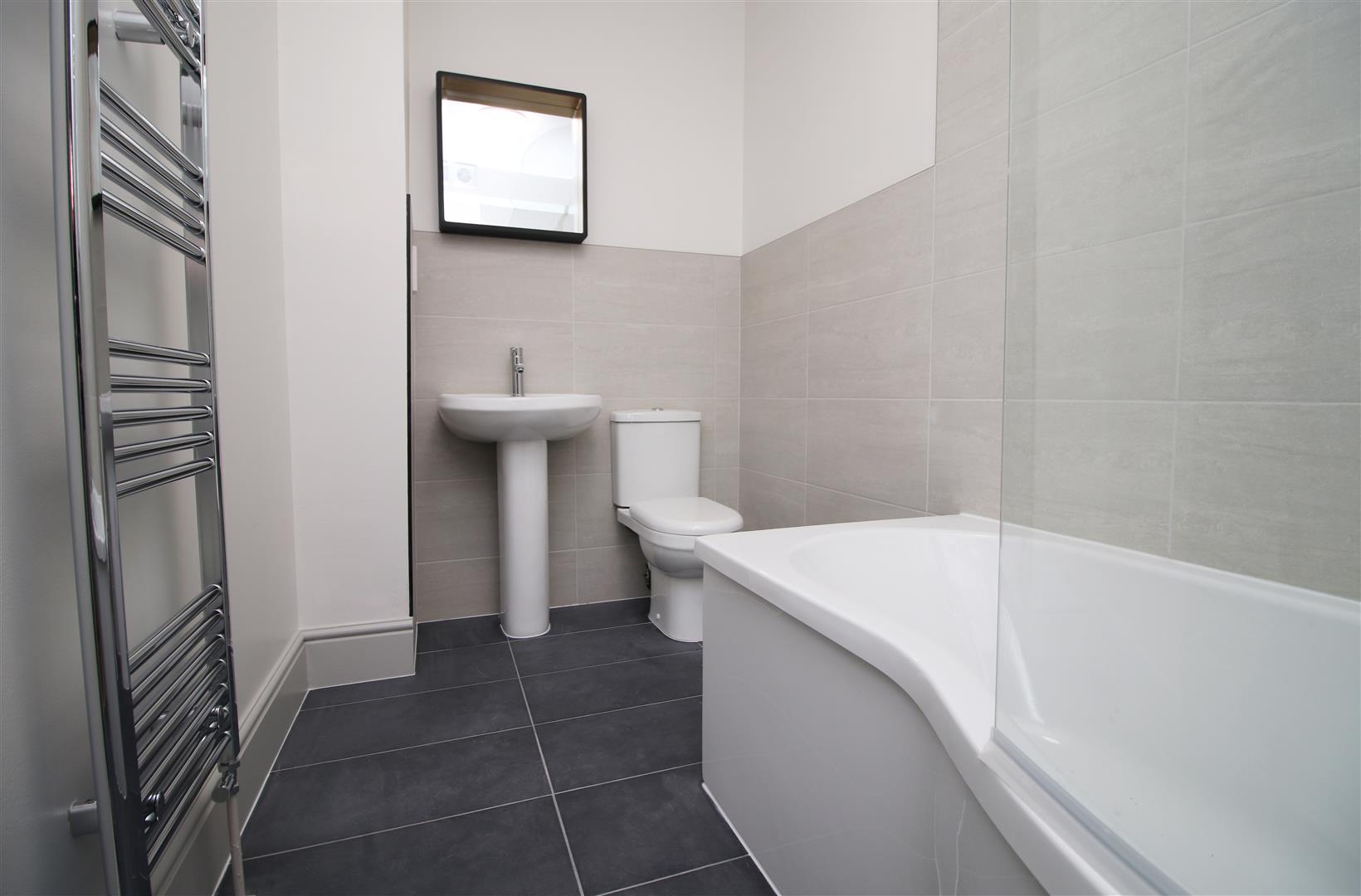 flat for rent richmond road