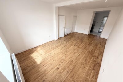 house - terraced for rent penrhys road