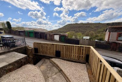 house - terraced for rent penrhys road