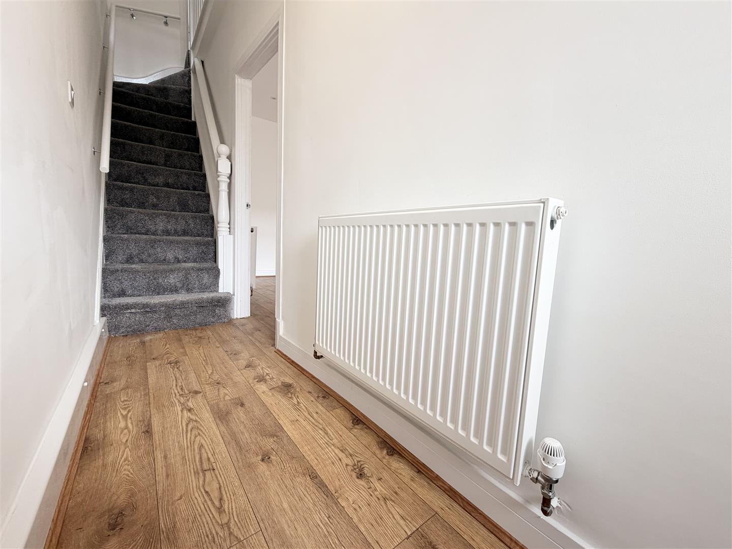 house - terraced for rent penrhys road