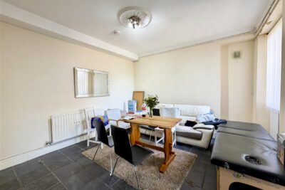 house - terraced for sale queen street