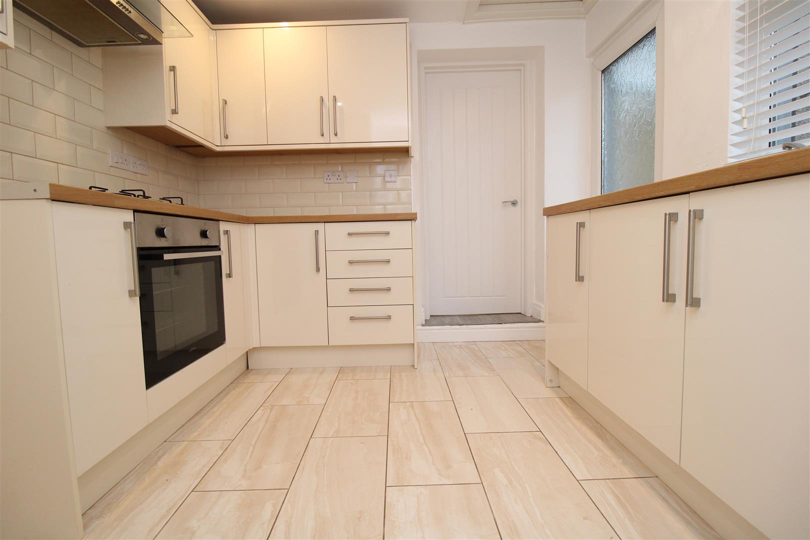 house - terraced for rent dumfries street