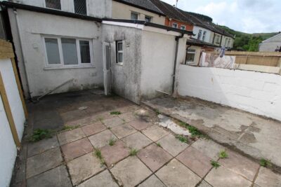 house for rent lower terrace