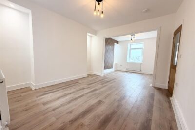 house for rent pentregethin road