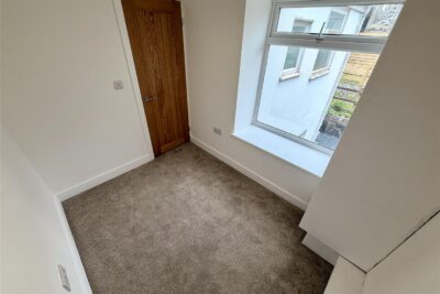 house for rent pentregethin road