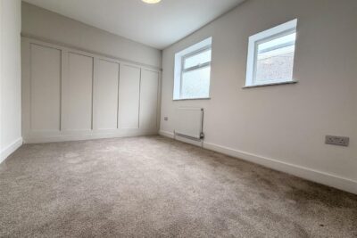 house for rent pentregethin road