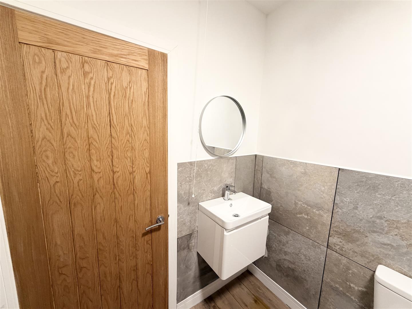 house for rent pentregethin road