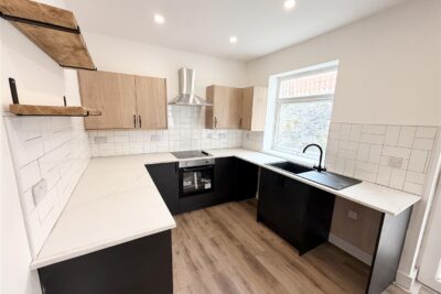 house for rent pentregethin road
