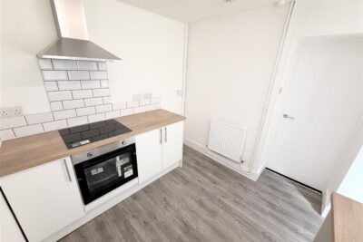 house - terraced for rent duffryn street