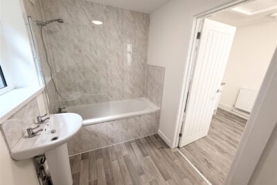 house - terraced for rent duffryn street