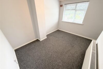 house - terraced for rent channel view