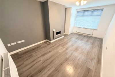 house - terraced for rent channel view