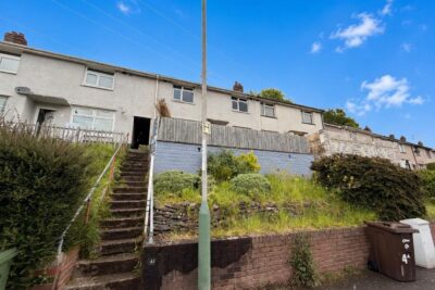 house - terraced for rent channel view