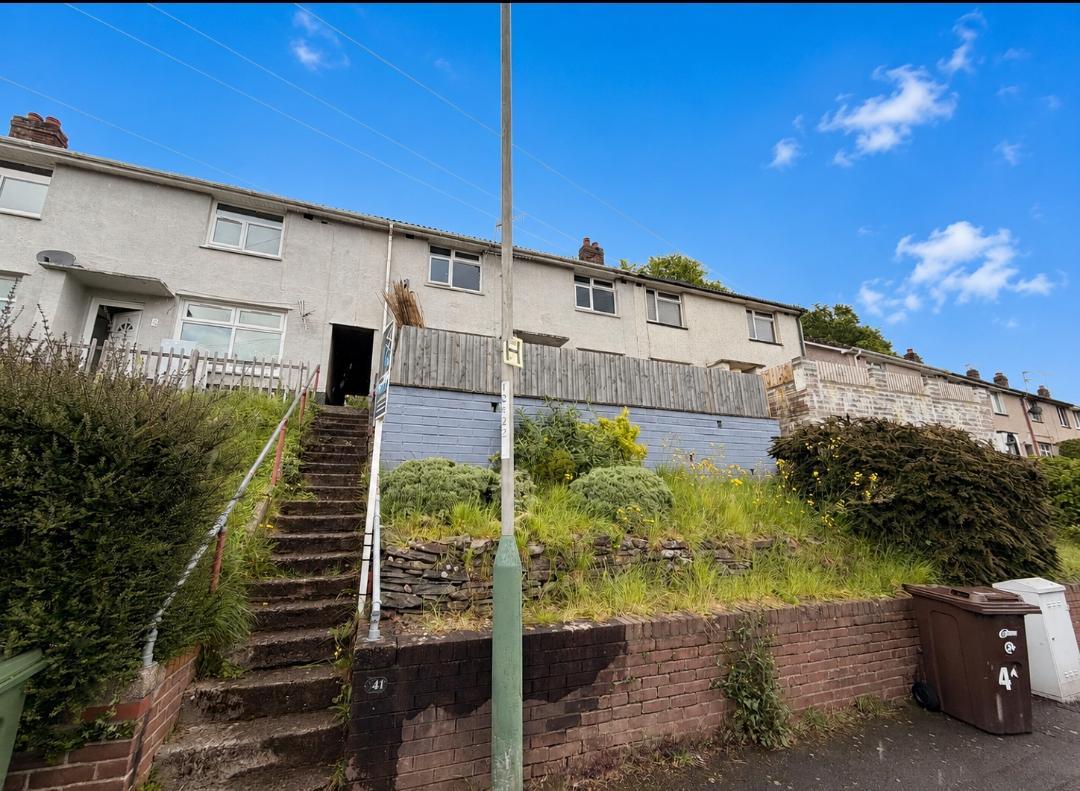 house - terraced for rent channel view