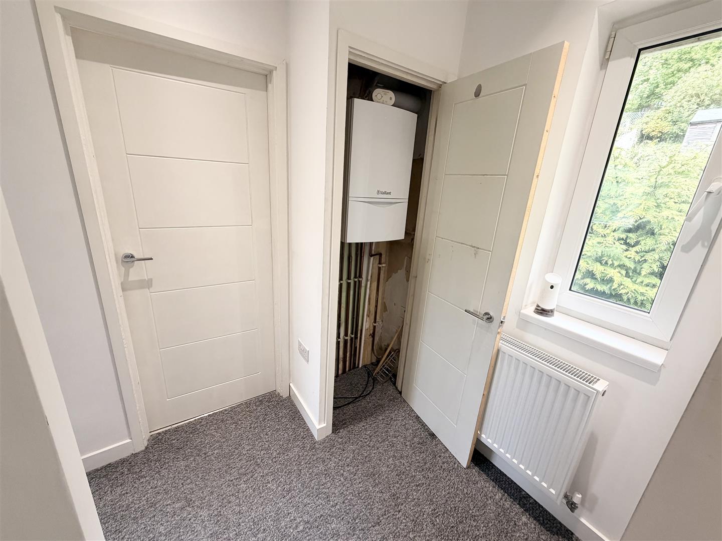 house - terraced for rent channel view