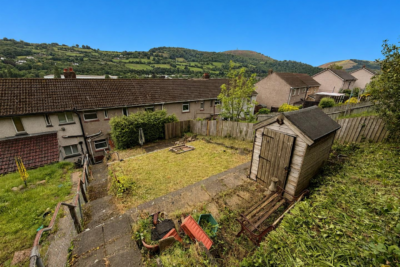 house - terraced for rent channel view
