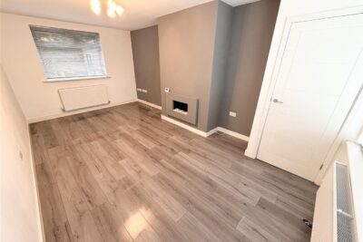 house - terraced for rent channel view