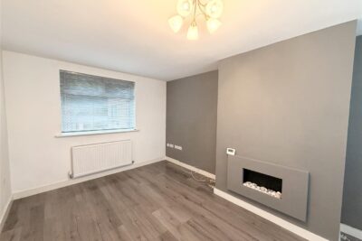 house - terraced for rent channel view