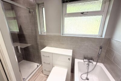 house - terraced for rent channel view