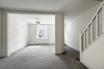 house - terraced for sale clydach road