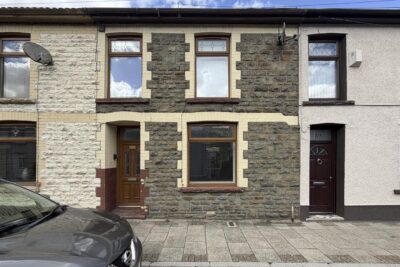 house - terraced for sale clydach road