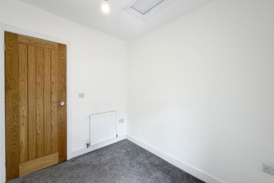 house - terraced for sale clydach road